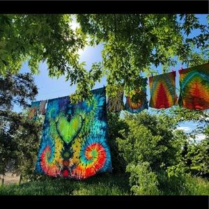 🌈Meet your Posher, New Life Tie Dye!🌈